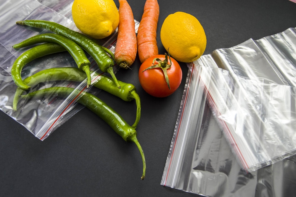 ziploac bags with veggies. How to organize ziploc bags